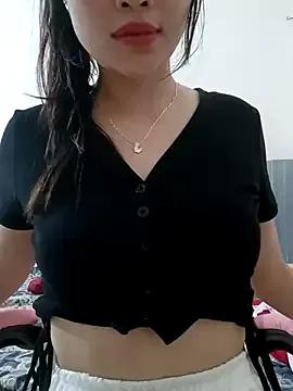 Lissa_xinh09 from StripChat