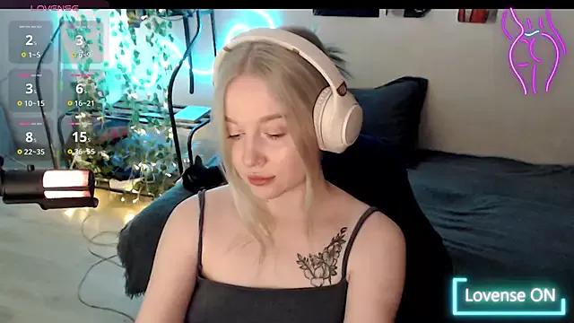 lissallor_ from StripChat