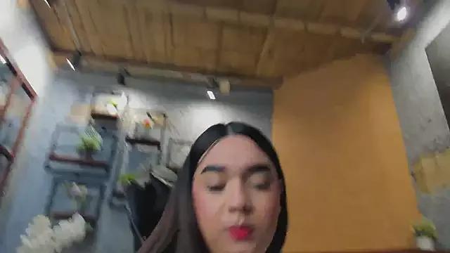 Lissascarlett from StripChat is Freechat