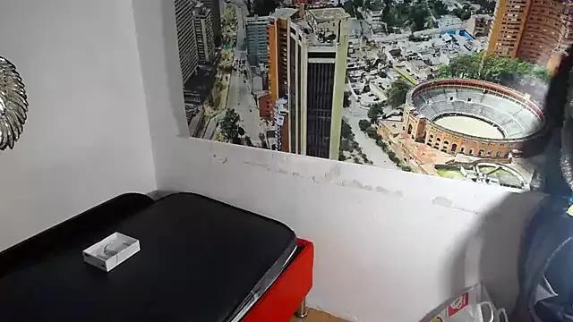 LITLESTAR from StripChat