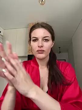 little_belucci from StripChat