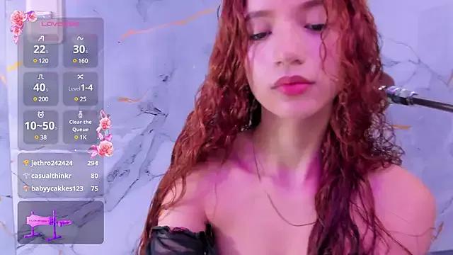 Discover our girls online shows and discover the company of countless livestreamers, with stunning shapes, sex toys and more.