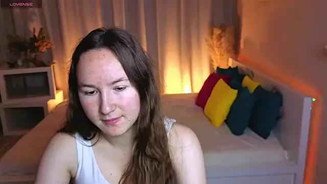 Little_doll_meow from StripChat is Freechat