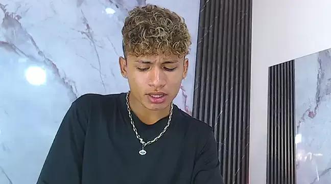 Little_Horny01 from StripChat