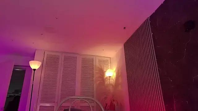 Little_maeve from StripChat
