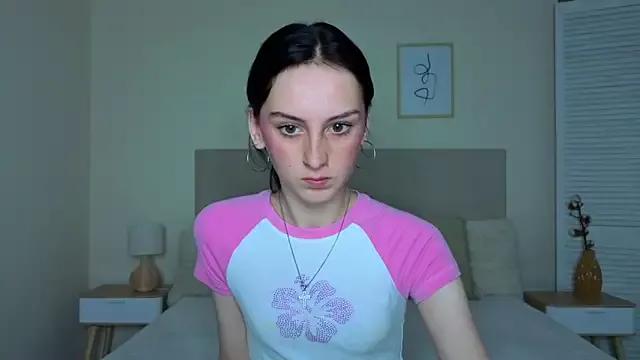 Little_moly999 from StripChat is Freechat