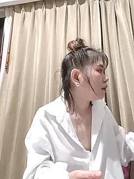 Little_suzy5 from StripChat
