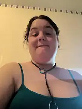 LittleBunny3 from StripChat