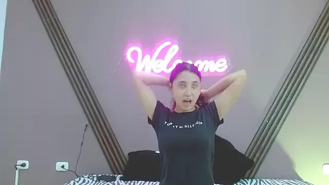 littlebunnybad19 from StripChat