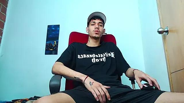 littledemon777 from StripChat