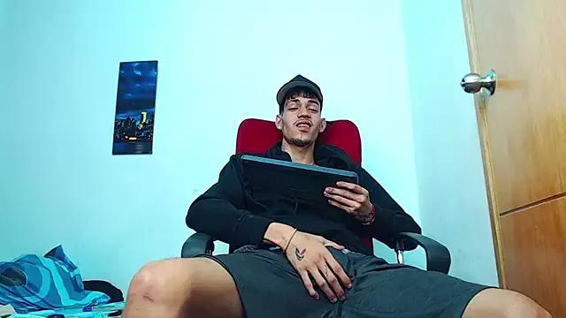 littledemon777 from StripChat
