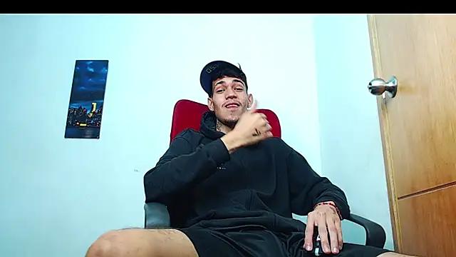 littledemon777 from StripChat