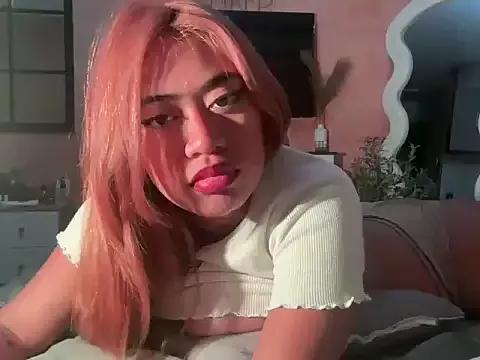 LittleHermes from StripChat