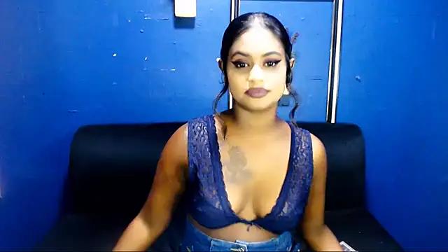 Littleindianmilf from StripChat
