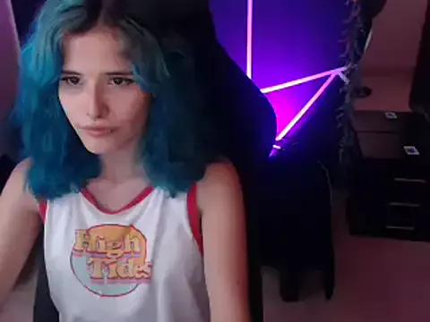 LITTLENAMI_ from StripChat