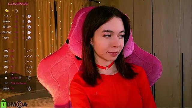 LittleOriana from StripChat