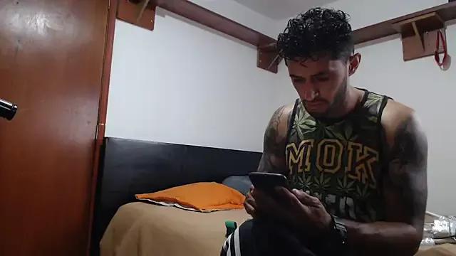 littlepornstars from StripChat