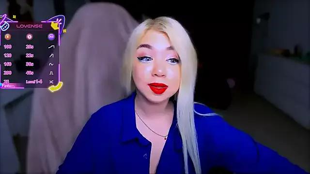 littleSiyfairy from StripChat