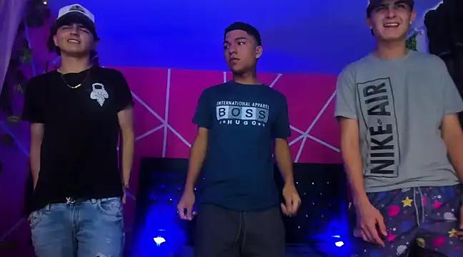 LittleWhiteBoys from StripChat