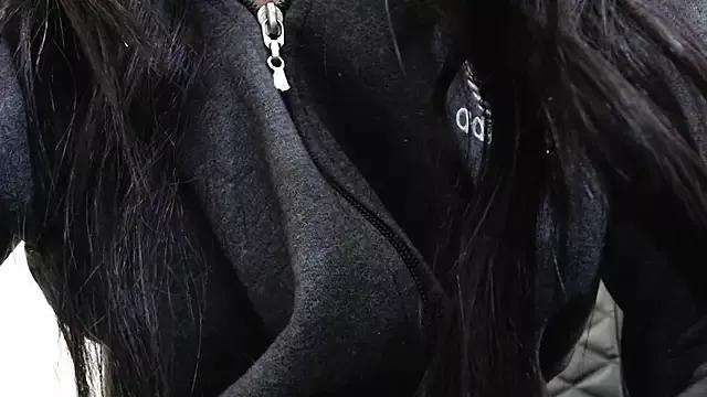 Livia_Diaz from StripChat