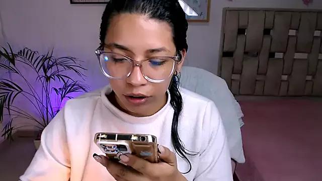 Liz_douce92 webcams show profile image 