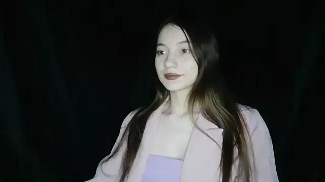 Liza-Kitty from StripChat is Freechat