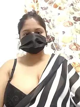 Lizarathore from StripChat is Freechat