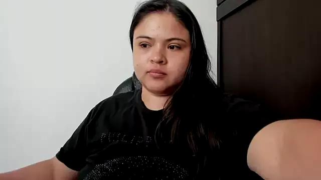 lizzie_c from StripChat