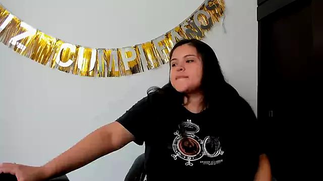 lizzie_c from StripChat
