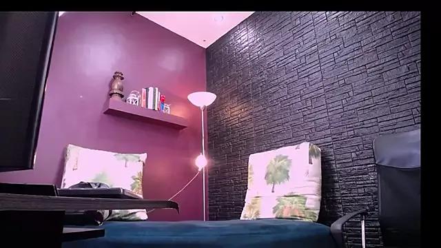 Lizzie_Collin from StripChat