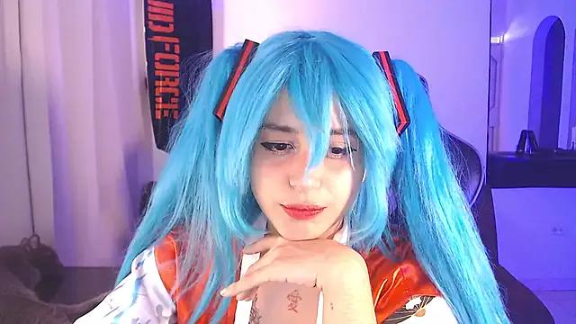 lizzy-c-e-e from StripChat