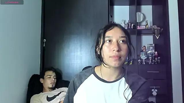 lizzyverycute from StripChat