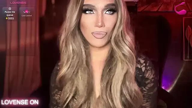 Lo_la_69 from StripChat