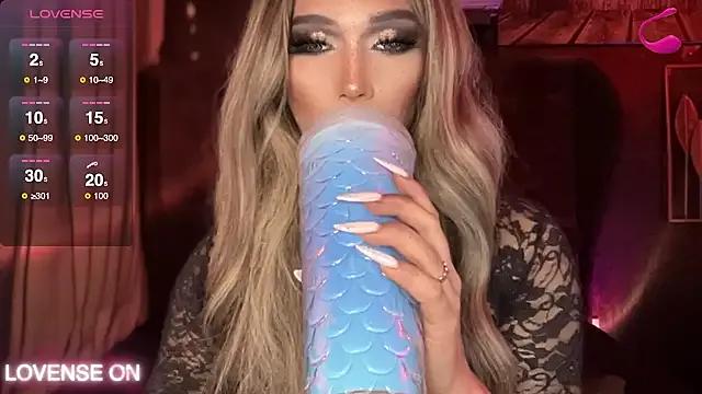 Lo_la_69 from StripChat