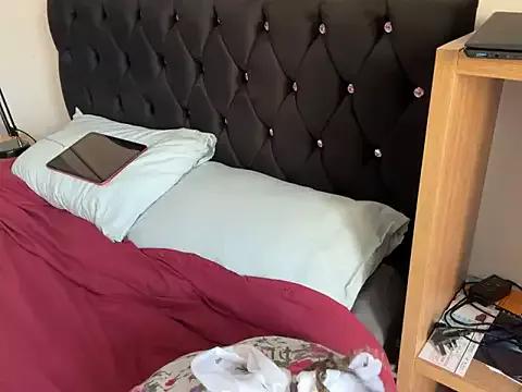LocsGoddess from StripChat is Freechat