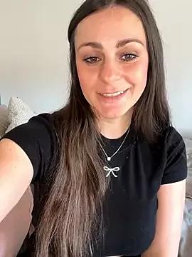 Loella-Rose from StripChat