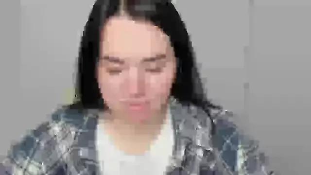 Lola_Saymyname from StripChat is Freechat