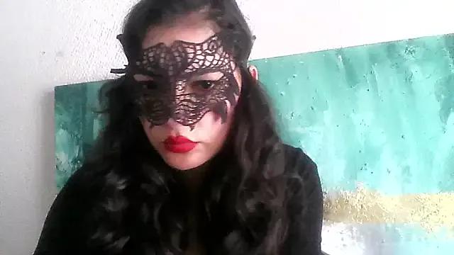 LolaARTISTA from StripChat is Freechat