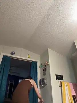 lolabunny9 from StripChat