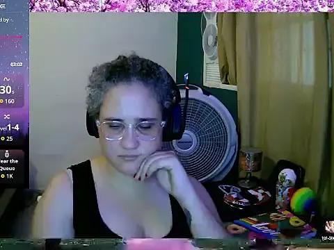 lolalicious_758 from StripChat