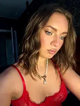Lolastrawberry from StripChat