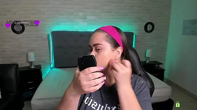 LolaVillalobos from StripChat