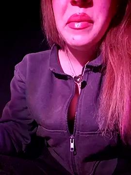 Lolitanatasha01 from StripChat