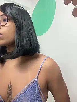 LollaByer from StripChat