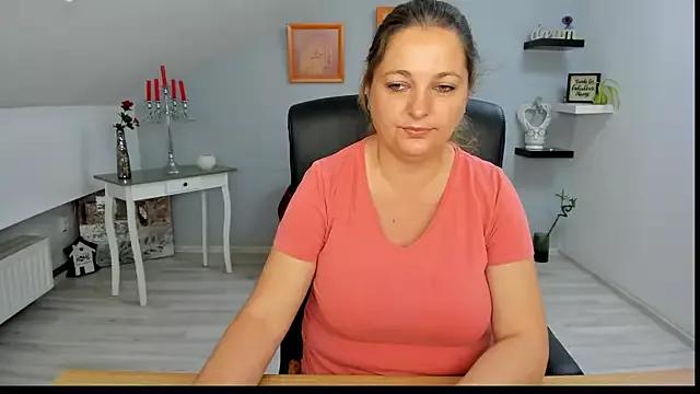 LollaGirl from StripChat
