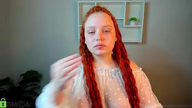 Looly_Rise from StripChat