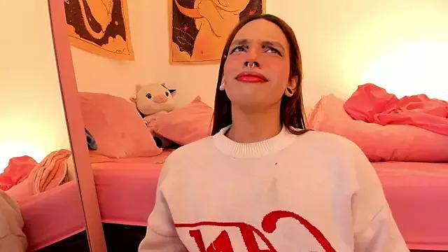 Loona_s from StripChat