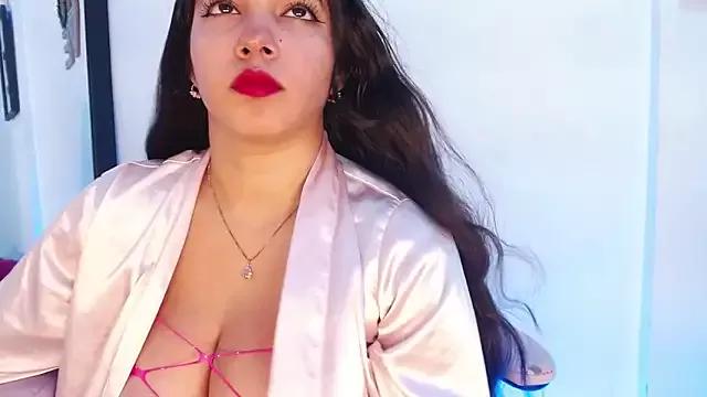 lori_sweett from StripChat is Freechat