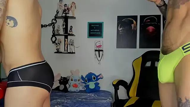 louchart_boys from StripChat is Freechat