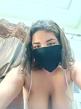 Louli_ta from StripChat